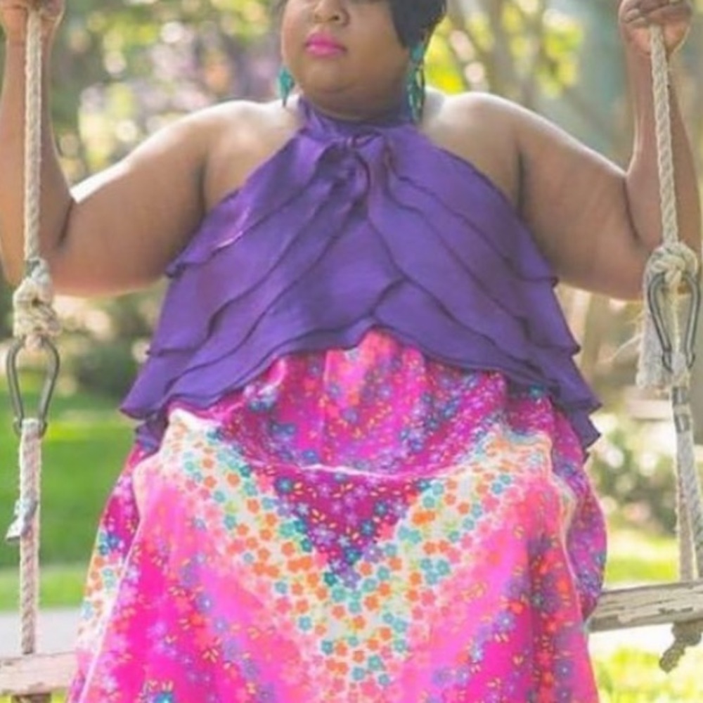 Plus Size Ruffle Top - Picture 2 of 4
